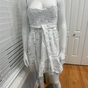 Lulu's White Strapless Lace Dress